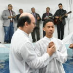 Galeria Batismo nas águas